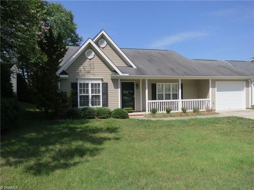 2428 Somerset Place Dr, Winston-Salem, NC, 27103-9624 | Card Image