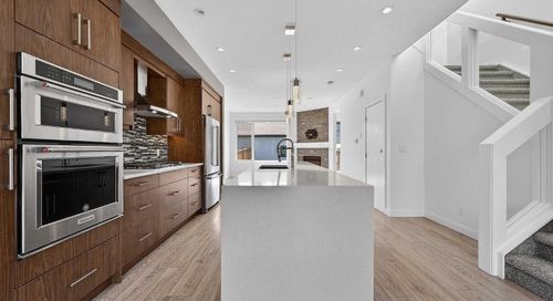 935 Regal Cres Ne, Calgary, AB, T2E5G8 | Card Image