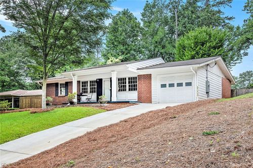 3880 Admiral Dr, Atlanta, GA, 30341-1918 | Card Image