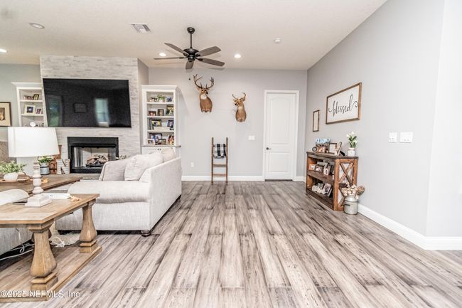 14157 Glen Farms Dr, House other with 4 bedrooms, 3 bathrooms and null parking in Glen St. Mary FL | Image 105
