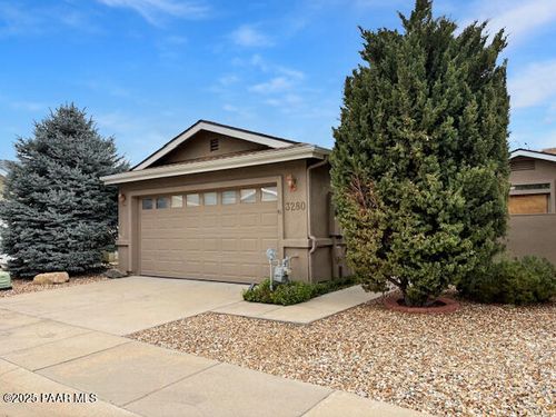 3280 Iris Ln, Prescott, AZ, 86305-6740 | Card Image