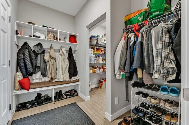 117 Legacy Glen Cir Se, House other with 3 bedrooms, 3 bathrooms and 4 parking in Calgary AB | Image 14