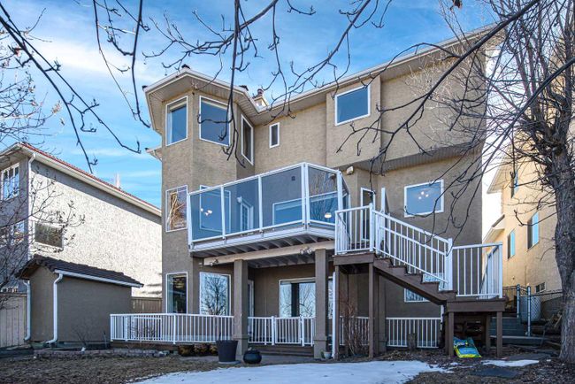 32 Hawkmount Heights Nw, Home with 5 bedrooms, 5 bathrooms and 2 parking in Calgary AB | Image 37