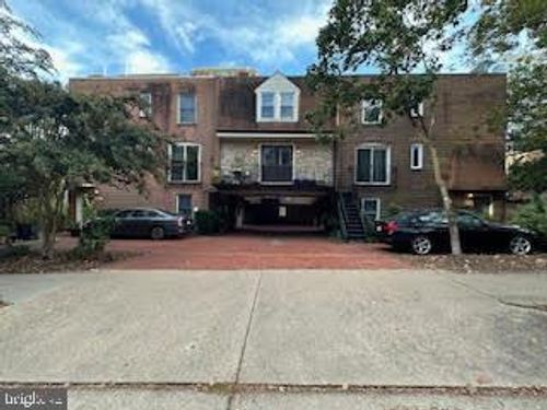 b-1527 N Colonial Ter, Arlington, VA, 22209-1400 | Card Image