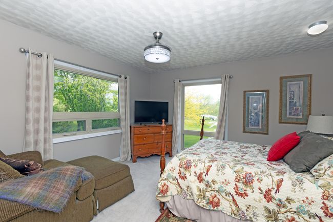 47233 County Road 380, House other with 5 bedrooms, 3 bathrooms and null parking in Grand Junction MI | Image 14