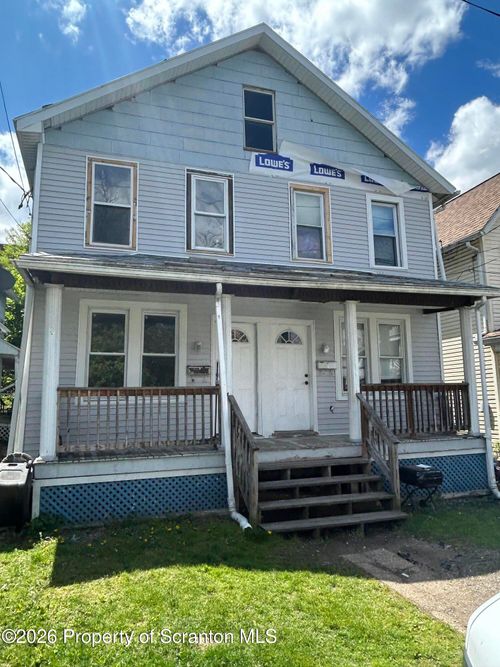 215- 215 & 1/2 William Street, Scranton, PA, 18508 | Card Image