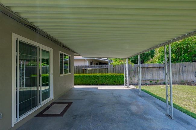 4939 Brookglen Way, House other with 3 bedrooms, 2 bathrooms and null parking in Carmichael CA | Image 38