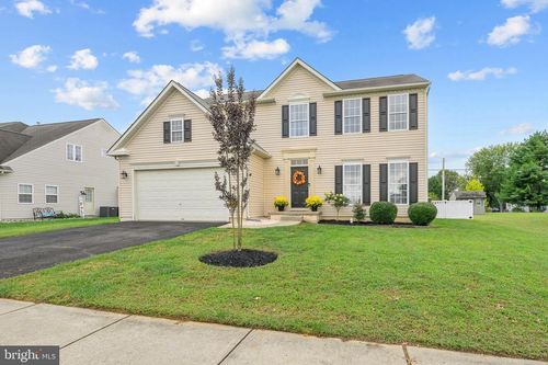 114 Christiana River Dr, CLAYTON, DE, 19938-3922 | Card Image