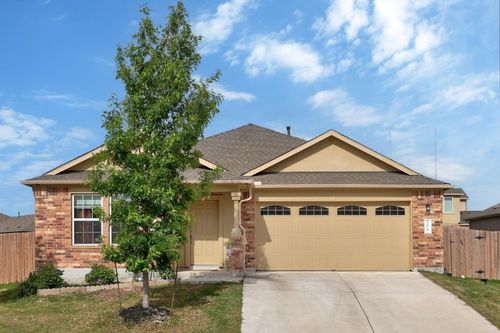 104 Split Rein Dr, Georgetown, TX, 78626-4110 | Card Image
