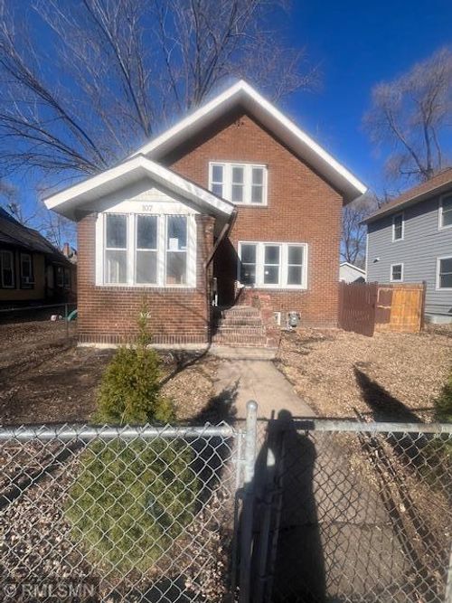 107 Winnipeg Ave, Saint Paul, MN, 55117-5430 | Card Image
