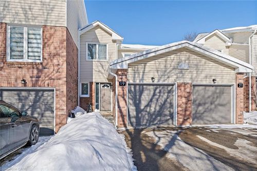 19 Stewart Maclaren Rd, Georgetown, ON, L7G5L8 | Card Image