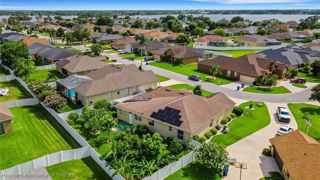 302 Ruby Lake Ln, House other with 3 bedrooms, 2 bathrooms and null parking in WINTER HAVEN FL | Image 32