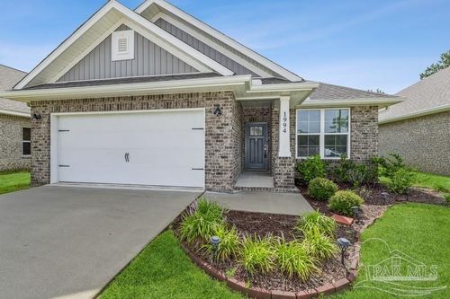 1994 Cambridge Park Dr, Gulf Breeze, FL, 32563-0100 | Card Image