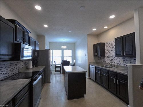4025 Palmer Ct, Suffolk, VA, 23435-4109 | Card Image
