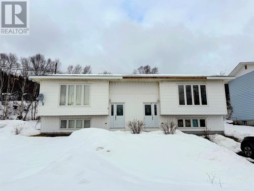 3 Thorburn Place, Clarenville, NL, A5A1Z1 | Card Image