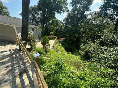 22 Hemlock Trl, Sandy Hook, CT, 06482-1251 | Card Image