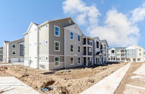 r303-4661 S Poplar Way, Mapleton, UT, 84664-5143 | Card Image