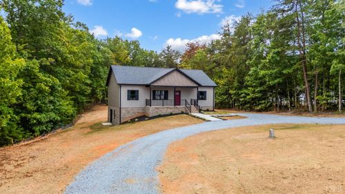 1361 Chapel Grove Rd, Evington, VA, 24550-2233 | Card Image