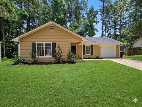 5552 Shawnee Trl, Norcross, GA, 30071-3177 | Card Image
