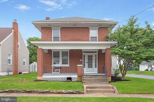 2101 W Philadelphia St, YORK, PA, 17404-5123 | Card Image