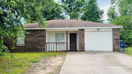 42 Burnett Cir, Bentonville, AR, 72712-6167 | Card Image