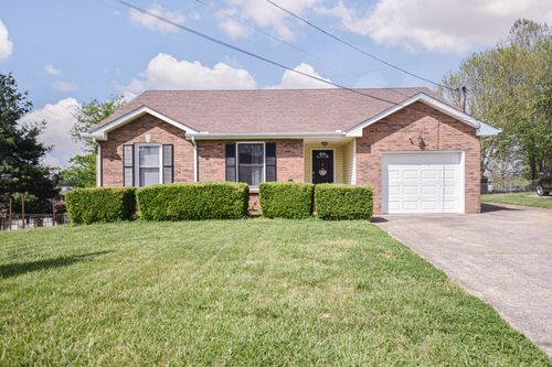 204 Windmeade Cir, Clarksville, TN, 37042-5269 | Card Image