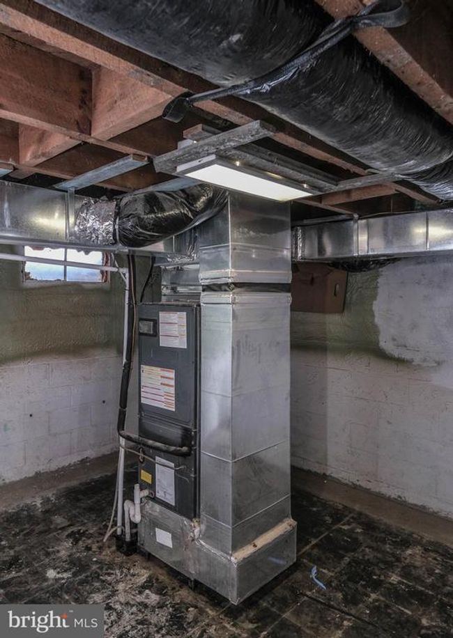 161 Reservoir Ave, House other with 5 bedrooms, 3 bathrooms and null parking in Luray VA | Image 59