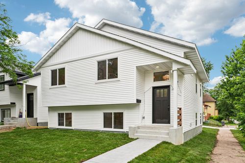 1002 Conway St, Saint Paul, MN, 55106-4346 | Card Image