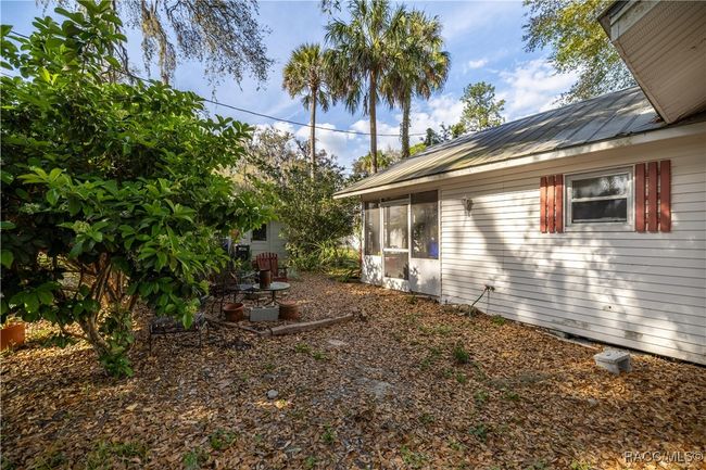 6206 Riverside Dr, House other with 1 bedrooms, 2 bathrooms and 1 parking in Yankeetown FL | Image 6