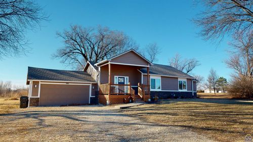 4741 Nw Rochester Rd, Topeka, KS, 66617-1357 | Card Image