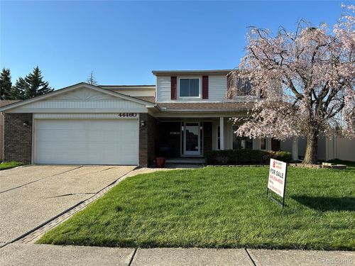 44460 Manitou Dr, Clinton Township, MI, 48038-4437 | Card Image