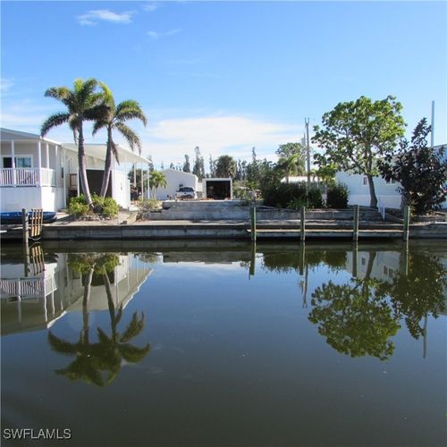5004 Gulfgate Ln, St. James City, FL, 33956-2714 | Card Image
