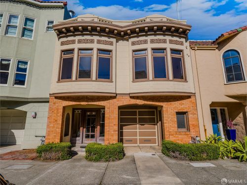 3730 Divisadero St, San Francisco, CA, 94123-1011 | Card Image