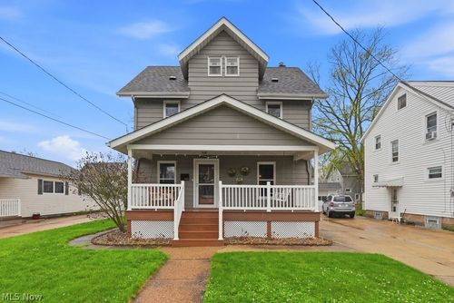 1642 10th St, Cuyahoga Falls, OH, 44221-4510 | Card Image