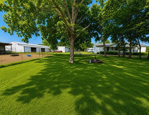2801 County Road 115, Whitesboro, TX, 76273-6994 | Card Image