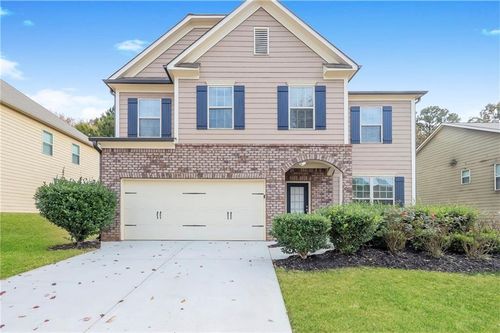 7553 Watson Cir, Locust Grove, GA, 30248-7428 | Card Image