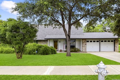 126 Harrow Dr, San Antonio, TX, 78227-4311 | Card Image