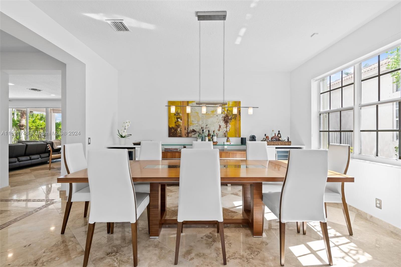 Greenbrier Ct, Weston, FL 33327