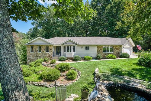 16 Belvedere Ln, Crossville, TN, 38558-6401 | Card Image