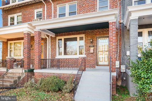 2702 6th St Ne, WASHINGTON, DC, 20017-1338 | Card Image