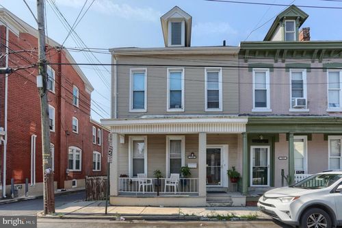 546 Weidman St, LEBANON, PA, 17046-3656 | Card Image