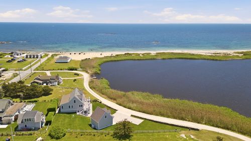 3 Richmond Pond Ln, Westport, MA, 02790-5148 | Card Image