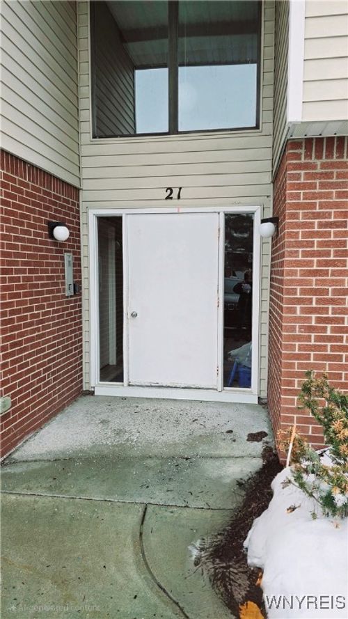 d-21 Coolbrook Court, Amherst, NY, 14051 | Card Image