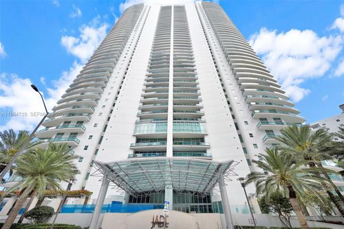 apt-3607-1331 Brickell Bay Dr, Miami, FL, 33131-3686 | Card Image