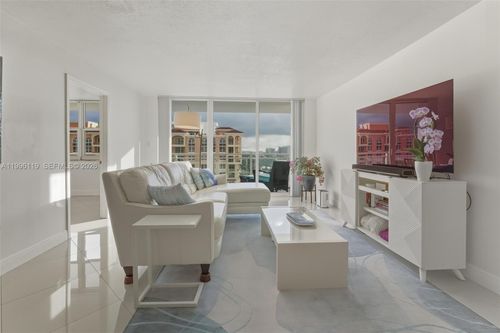 1810-2030 S Ocean Dr, Hallandale Beach, FL, 33009-6614 | Card Image