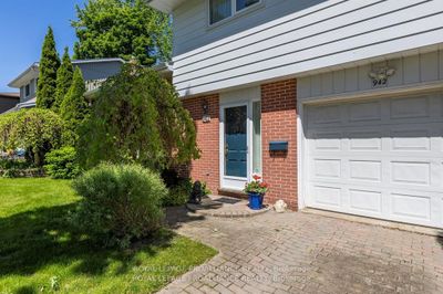 942 Ellesmere Ave, House other with 1 bedrooms, 2 bathrooms and 3 parking in Peterborough ON | Image 3