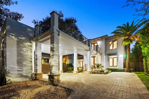 1621 S Bayshore Dr, Miami, FL, 33133-4201 | Card Image