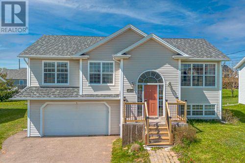 31 Doiron Dr, Charlottetown, PE, C1E0A7 | Card Image
