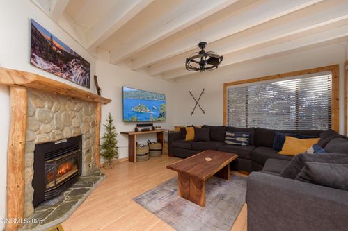 233 Clubhouse Cir, Stateline, NV, 89449-9838 | Card Image
