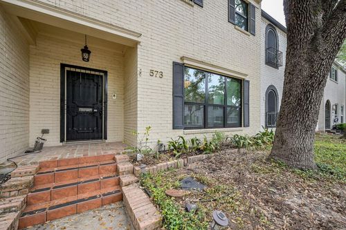 573 N Post Oak Ln, Houston, TX, 77024-4630 | Card Image
